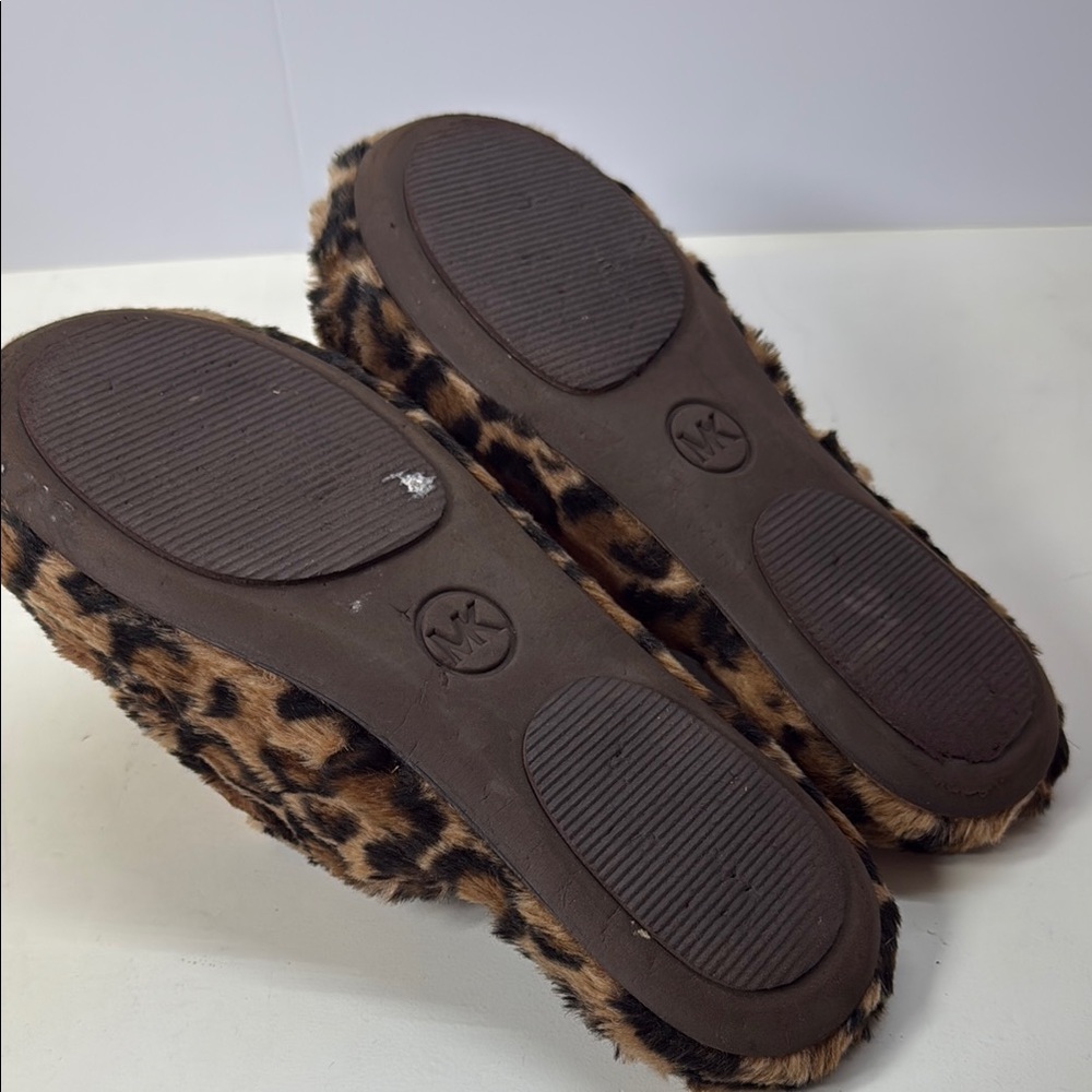 Michael Kors Fuzzy Leopard Slippers Medium (8/9) - Picture 5 of 5